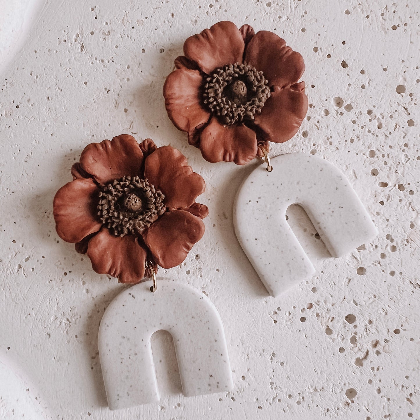 BOHO POPPY ARCHES